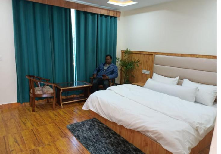 Resort The Himalayan Odyssey And Cottages Dharamshala Exteriör bild
